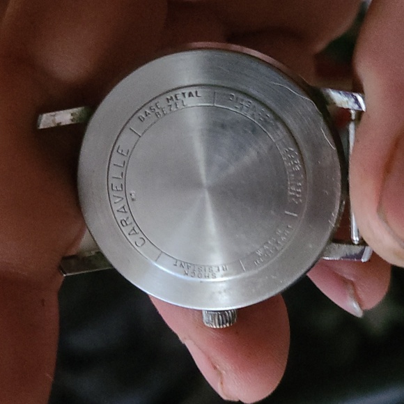 Vintage American Oil Caravelle Watch - Picture 3 of 3